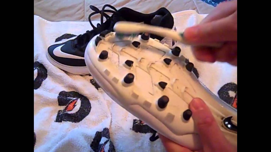 How To Clean Smelly Soccer Boots